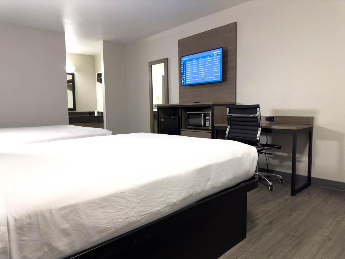 Americas Best Value Inn Austin Esterno foto