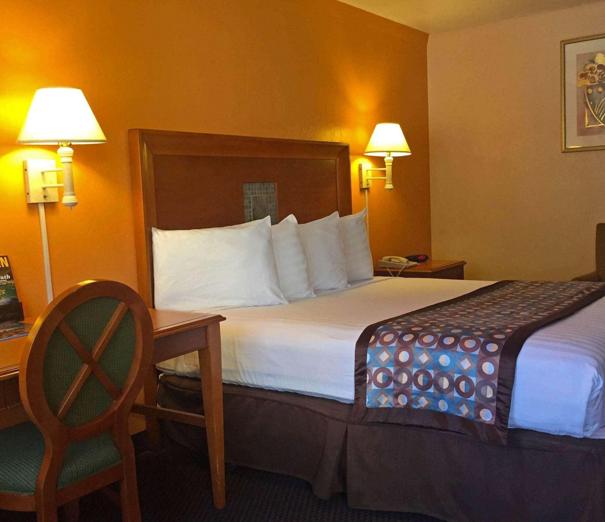 Americas Best Value Inn Austin Esterno foto