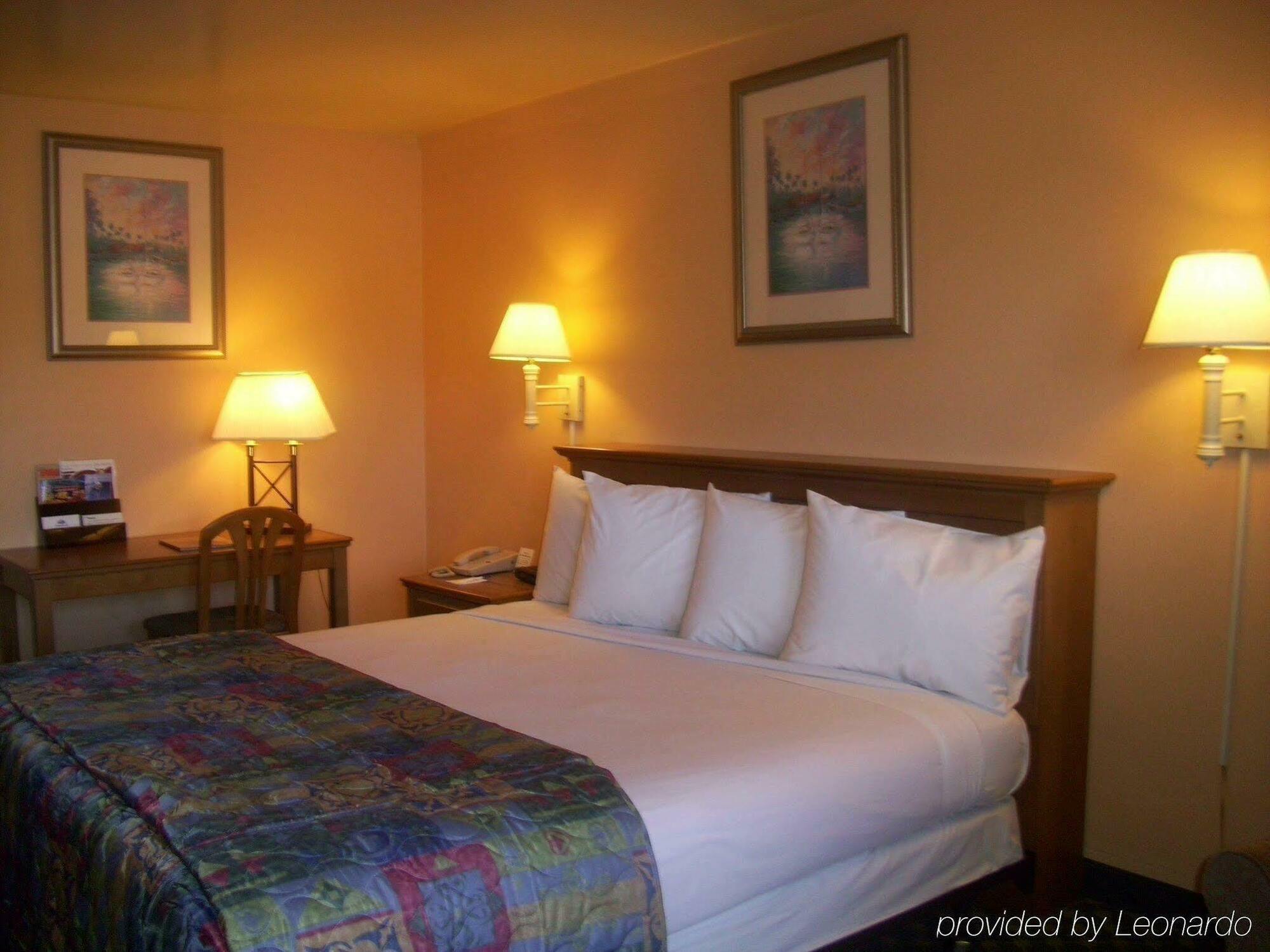 Americas Best Value Inn Austin Esterno foto